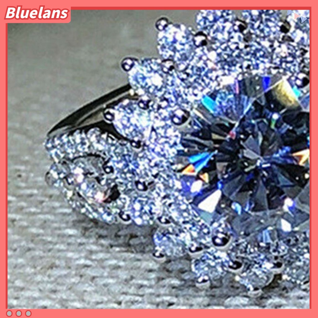 Cincin Bentuk Bunga Aksen Berlian Imitasi Untuk Wanita