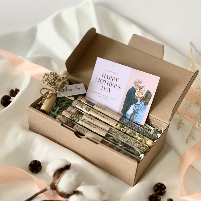 

[COD] Hampers Teh Tea Hampers Imlek Lebaran Natal Kado Wedding 15 ml isi 5 - Tanpa Strainer