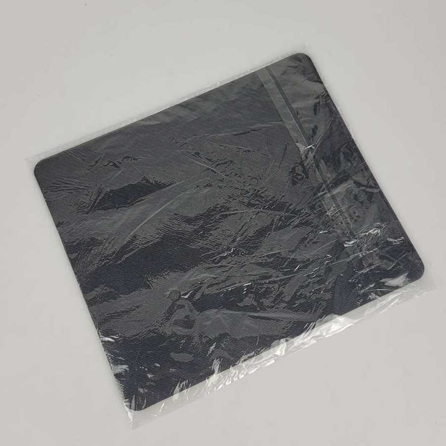 Smooth Mouse Pad 21 x 18 x 0.2 cm - MP004