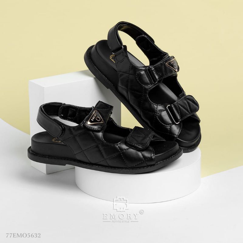 Sandal Sepatu Emory