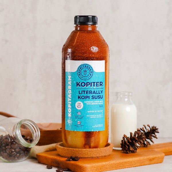 

Kopi Susu 1 Liter - KOPITER (Kopi Seliter) Kopitagram