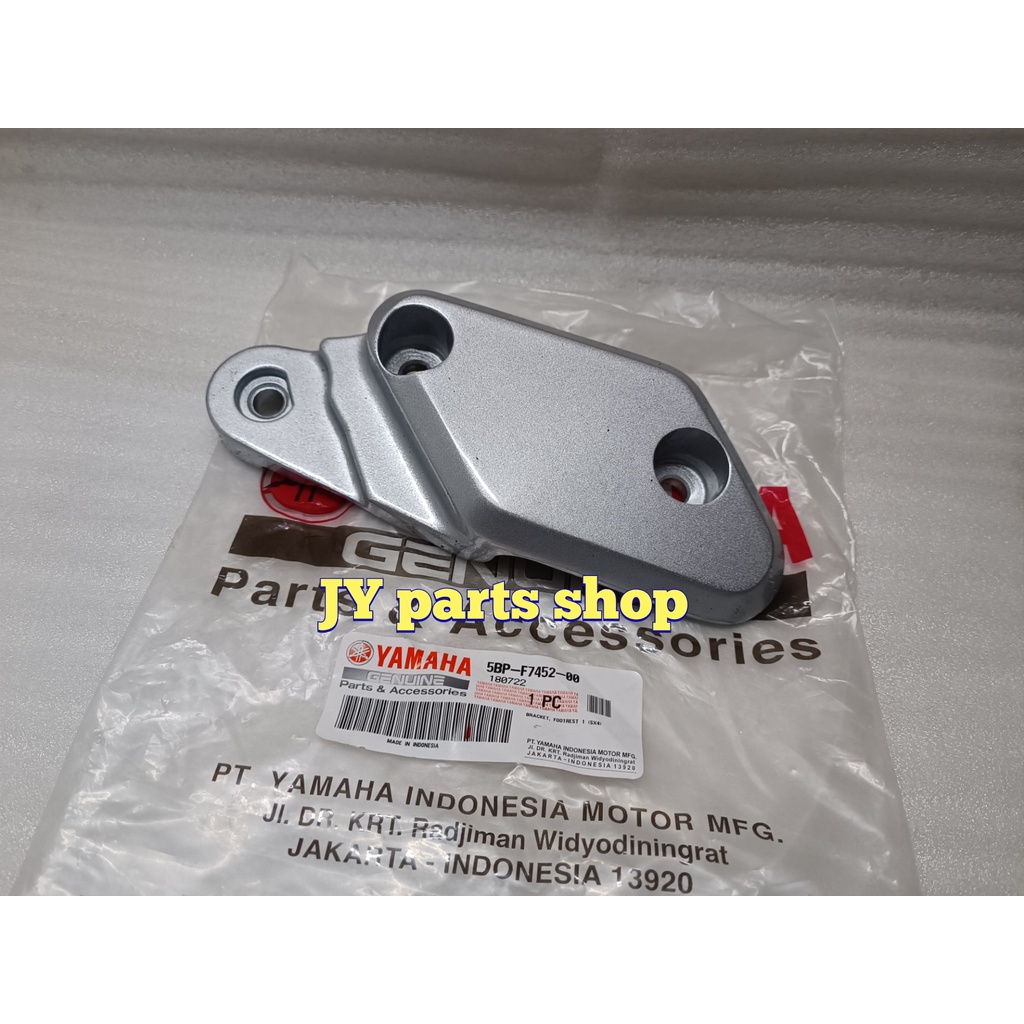 BESI BRACKET DUDUKAN FOOTSTEP FOOT STEP DEPAN KIRI SCORPIO 2001-2009 ORIGINAL YGP 5BP-F7452-00