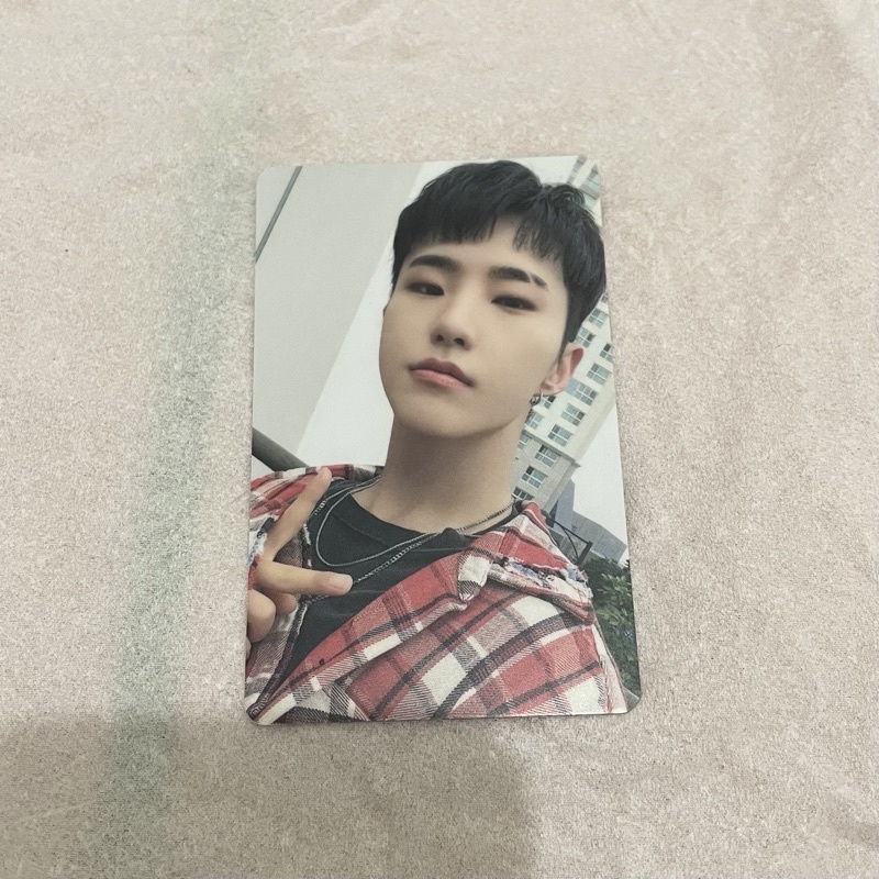 PC LUCKY DRAW M2U ATTACA HOSHI R1