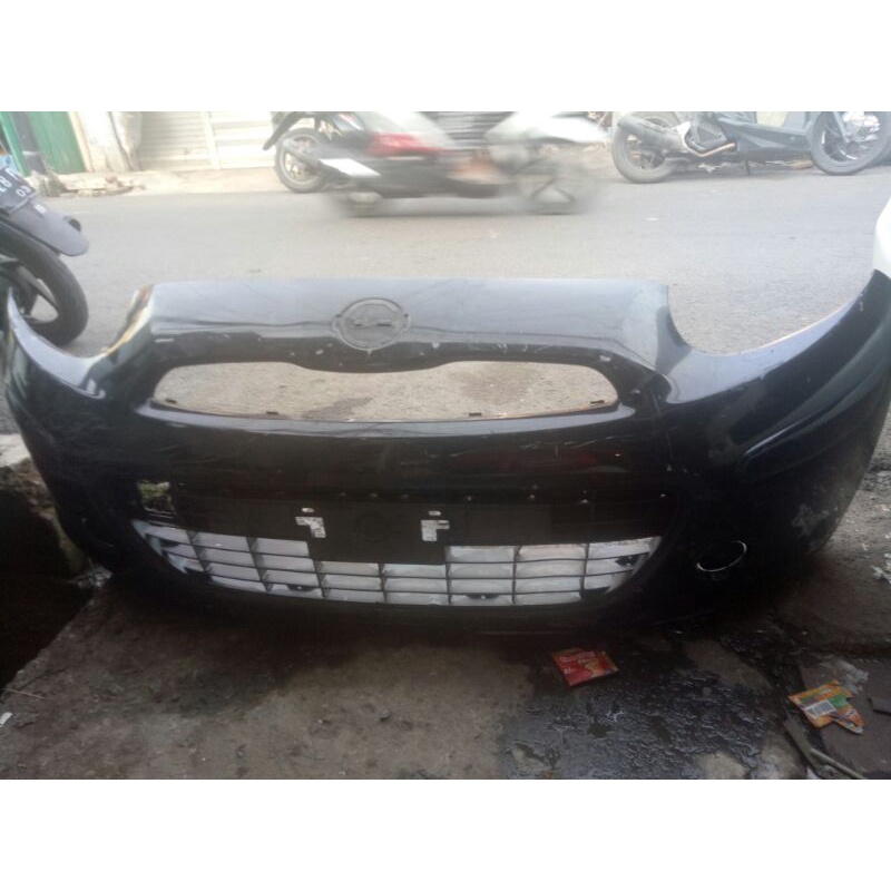 bemper depan nissan march