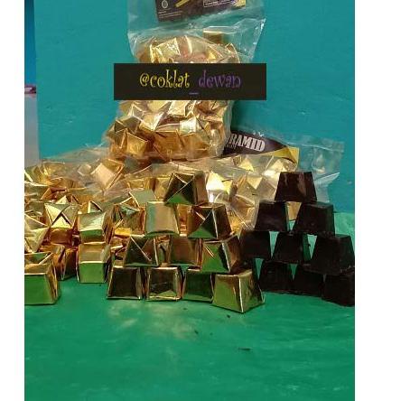 

Kode0g0Fu--cokelat piramid mini 500 gr