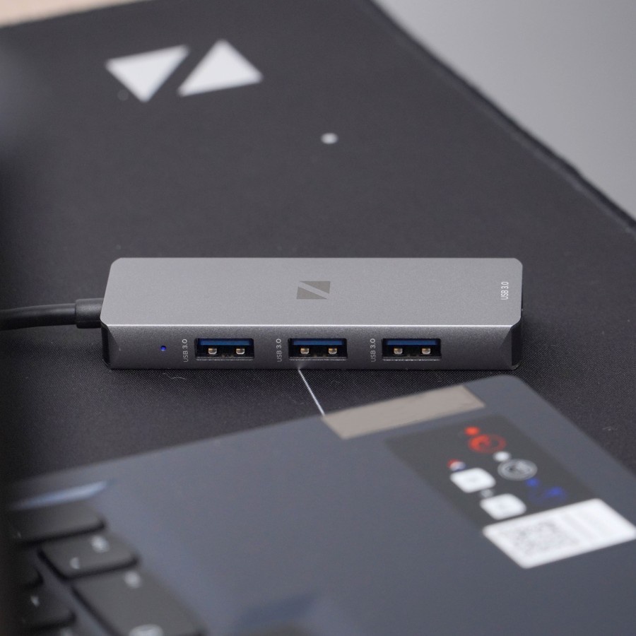 Noir NUHA24 / NUHA-24 4in1 USB 3.0 Hub 4 Port