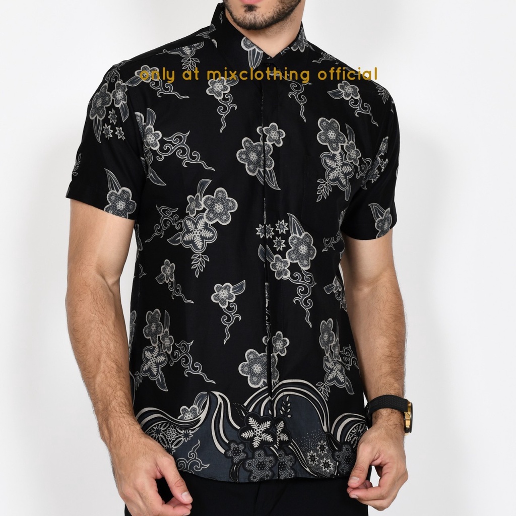 New Premium Baju Kemeja Batik Pria Slimfit Lengan Pendek 1904 Hitam