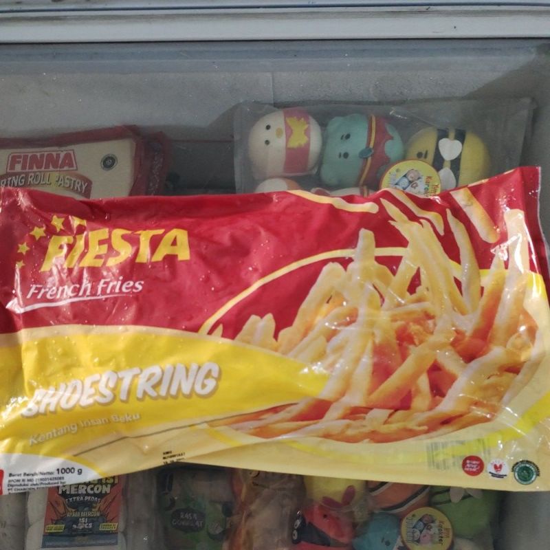 

fiesta kentang goreng shoestring 1kg/500gr