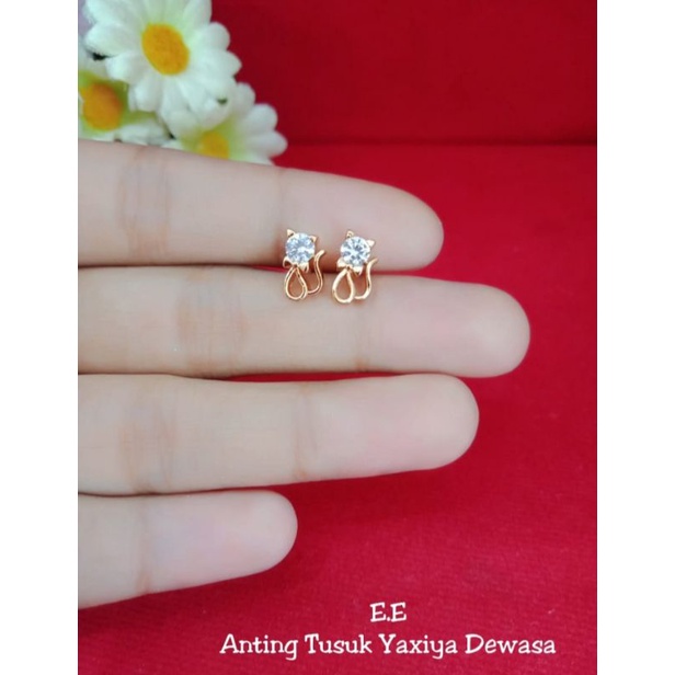 anting patem mata lapis emas 18k