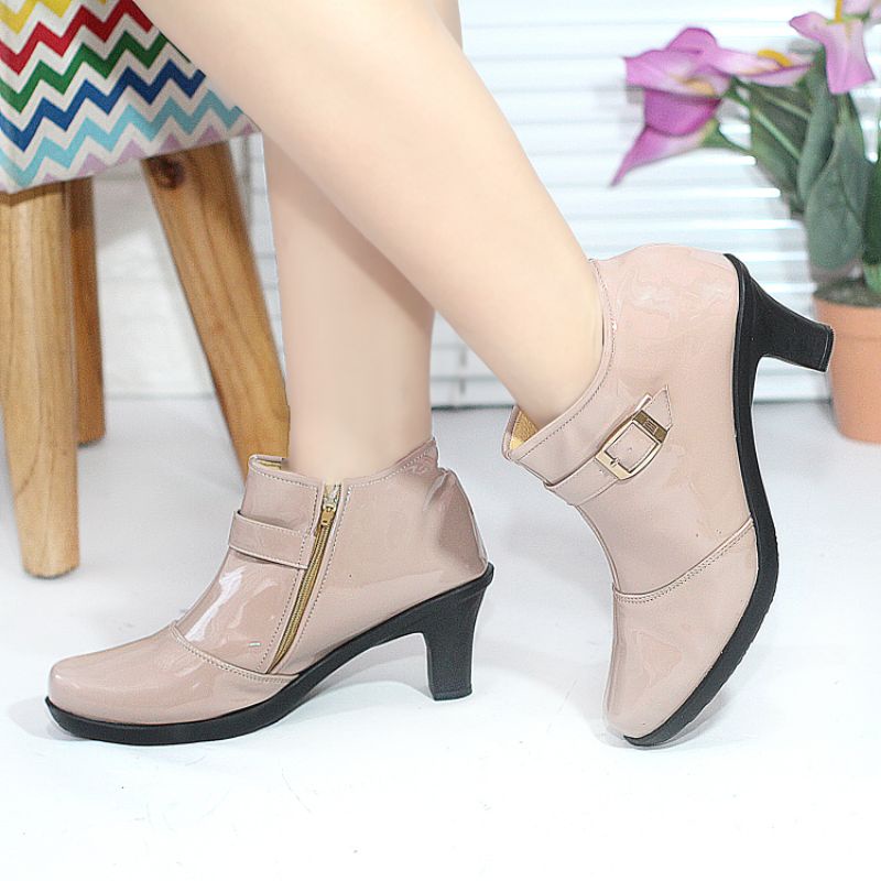 Sepatu boots wanita Bmr 02L
