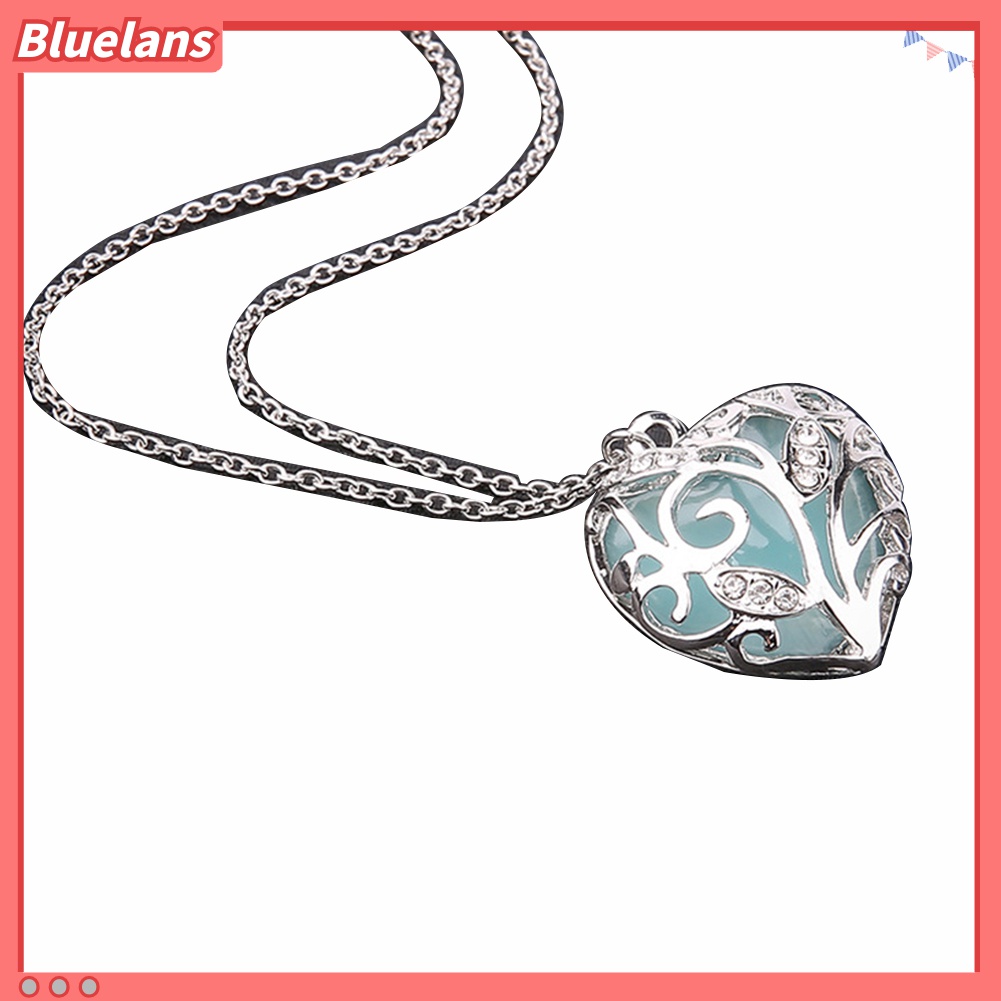 Kalung Rantai Dengan Liontin Bentuk Hati Aksen Berlian Imitasi Untuk Wanita