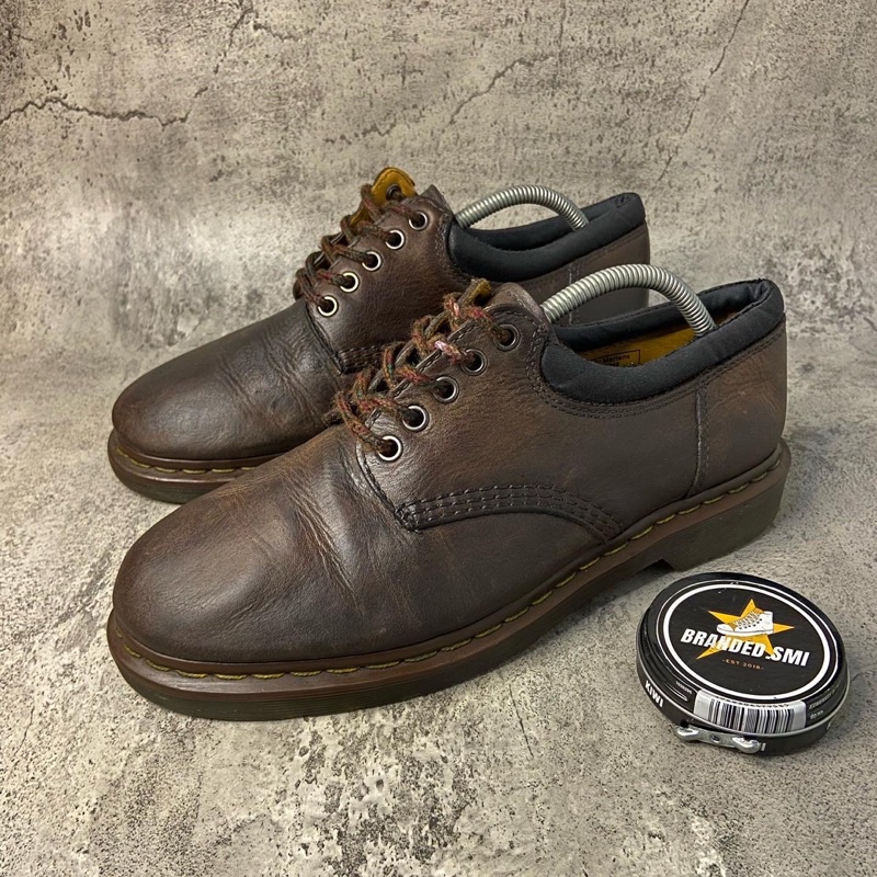 dr martens saxon