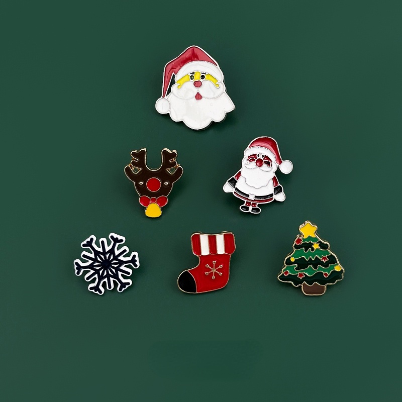 Bros Pin Desain Kartun Santa Claus Natal Bahan Metal Gaya Korea Untuk Aksesoris Pakaian