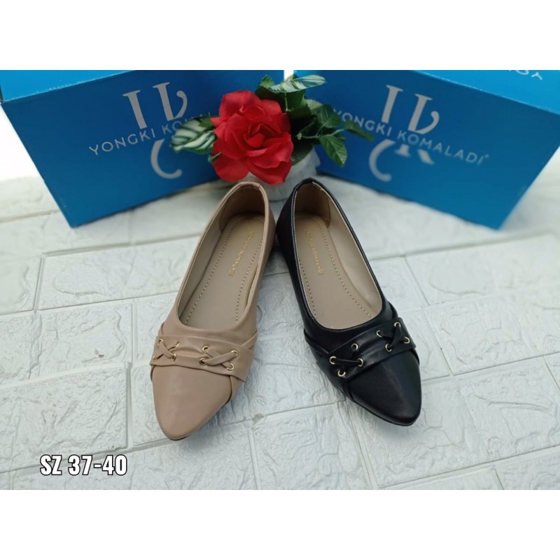 FLAT SHOES YONGKI KOMALADI | SEPATU WANITA FLAT KANTOR | SELOP FLAT MERK MATAHARI BRANDED | NEW REDY