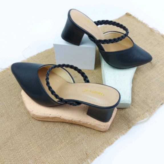 Sepatu Sandal Mules Hak Tinggi 5cm Variasi Tali Kepang Nesanh - NAKAMA Heels Wanita Hak Tinggi (5-8 cm)