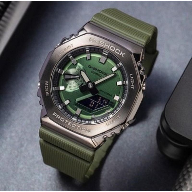 casio G-Shock GM-2100B-3ADR