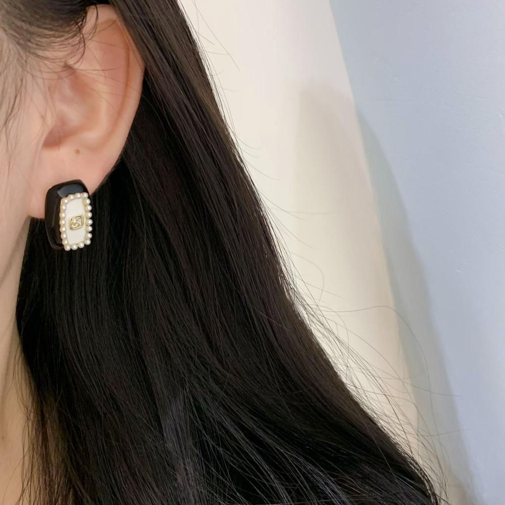 Mxbeauty Anting Wanita Kepribadian Peri Mutiara Perancis Elegan Indah Vintage Retro Ear Stud