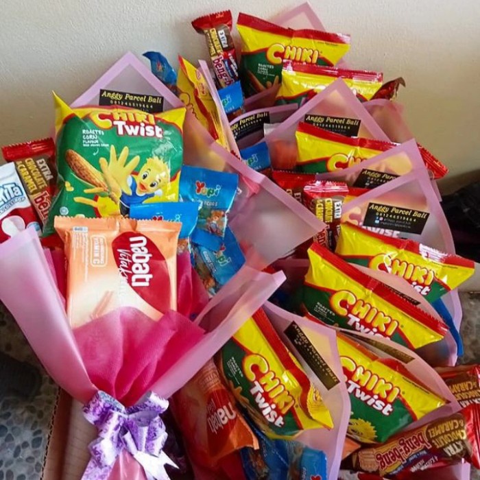 

Bouquet Snack Ultah Anak / Goodie Bag/Bingkisan Ultah /Buket Mini