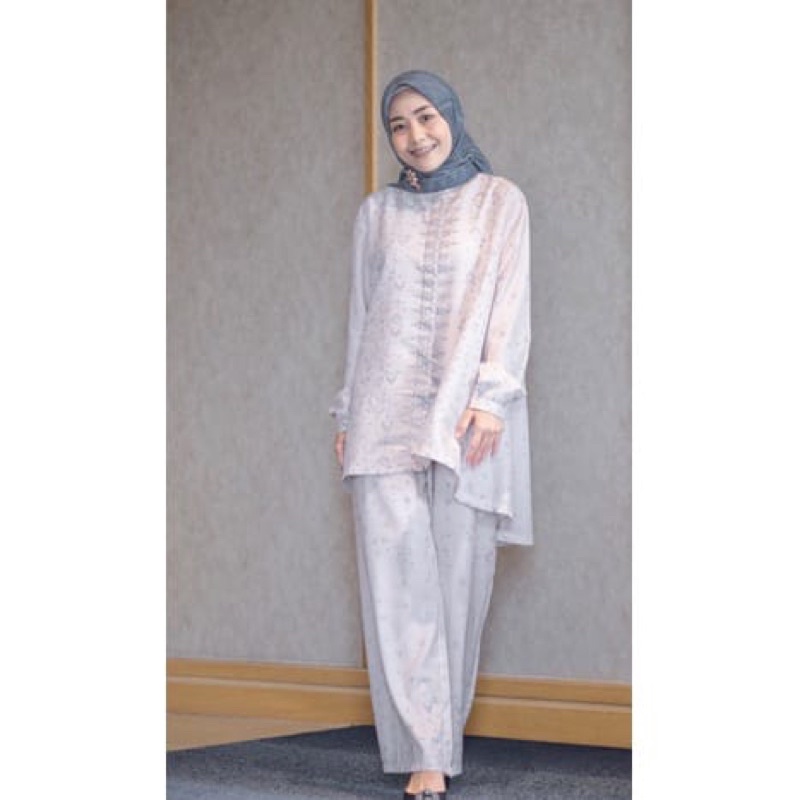 putiah set ria miranda  baju bayi