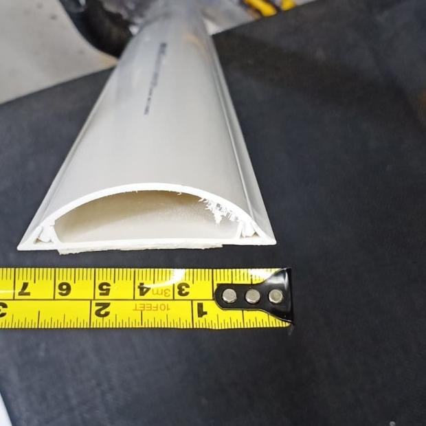 Kabel duct lantai besar floor cable duct 16x65 melengkung oval