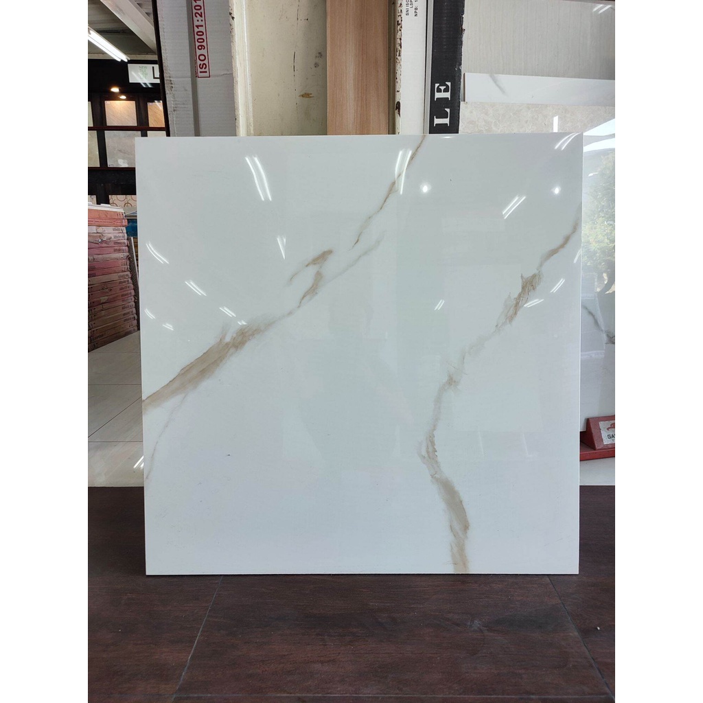 Granite lantai 60x60 Amarillo calacatta / indogress / glossy