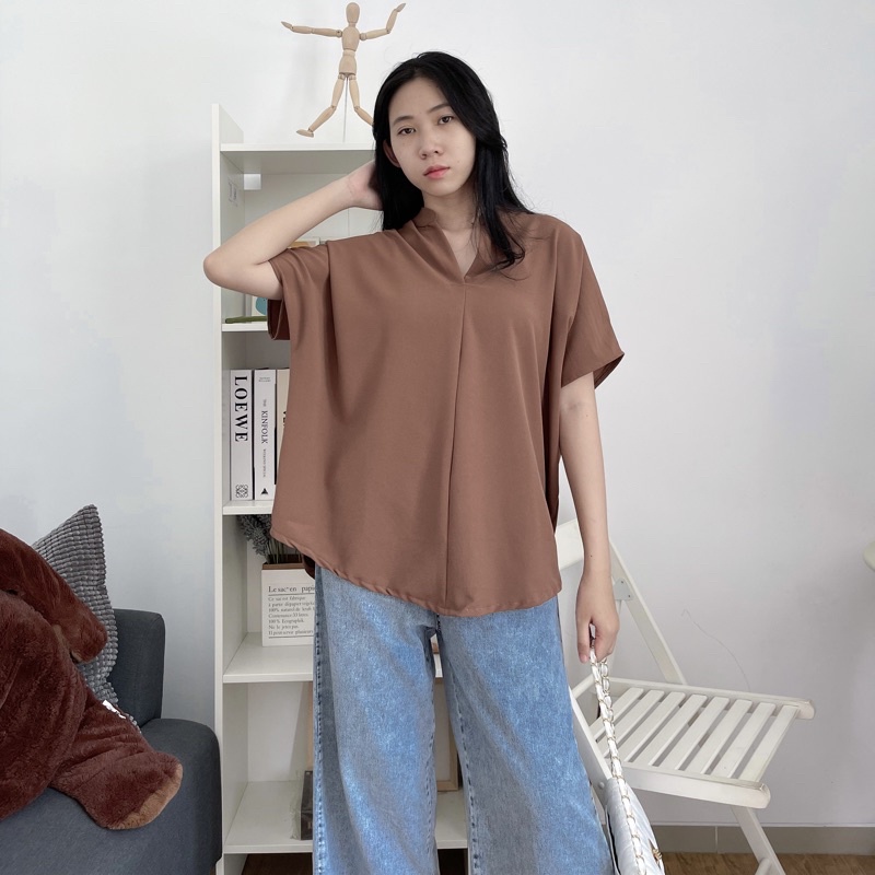 Darcy Vneck Oversized Shirt Wanita Polos