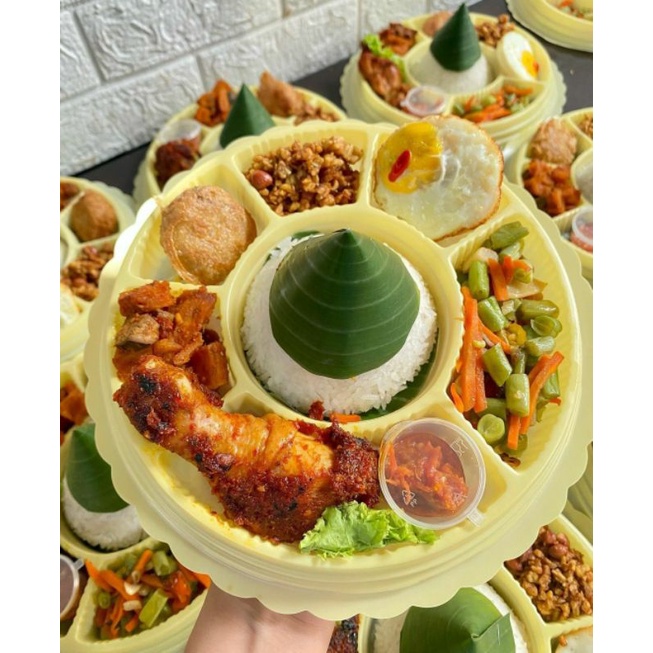 

Tumpeng Mini Nadia Kitchen