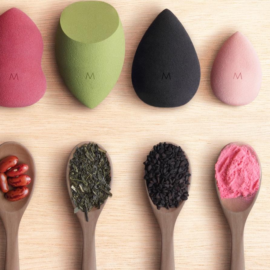 Image of Masami Red Bean Blending Sponge Latex Free / Beauty Blender #2