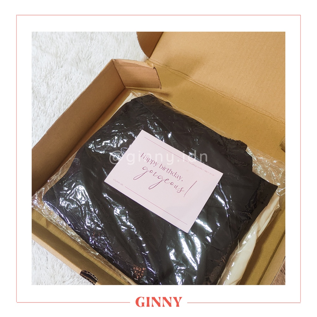 

Extra Gift Package | Gift Box with Greeting Cards and Bubble Wrap for Birthday Eid Mubarak Christmas | Kotak Kado dengan Kertas Ucapan untuk Ulang Tahun Lebaran Natal | GINNY