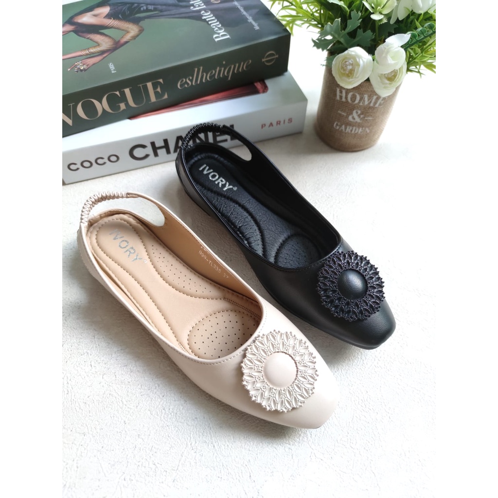 IVORY Sepatu Flat Wanita Tali Belakang Import 999-TL335