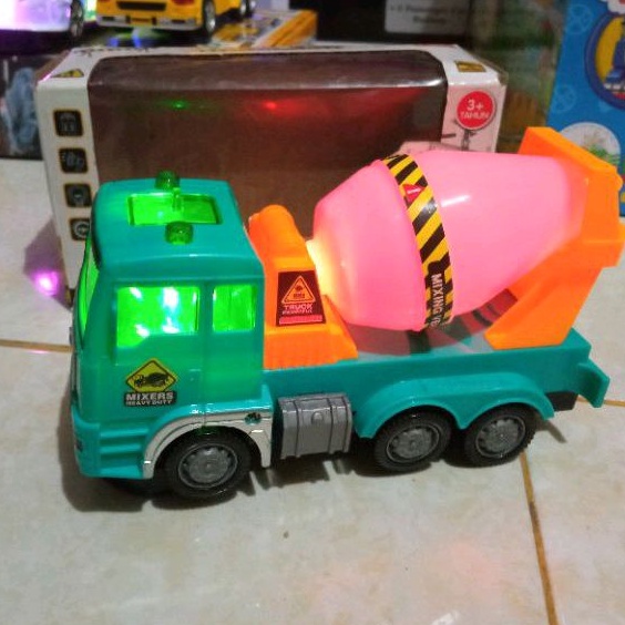 mainan truk Molen baterai/mainan mobil kontruksi
