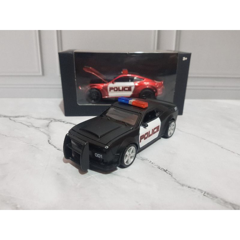 Diecast Mobil Sedan Polisi - Diecast Police Car