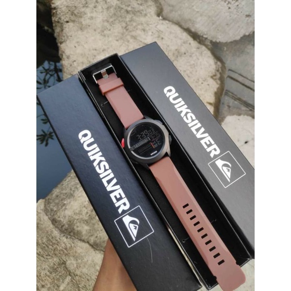 Boominggggg!!!Jam Tangan Quicksilver Jam Tangan Outdoor Jam Tangan Tahan Air