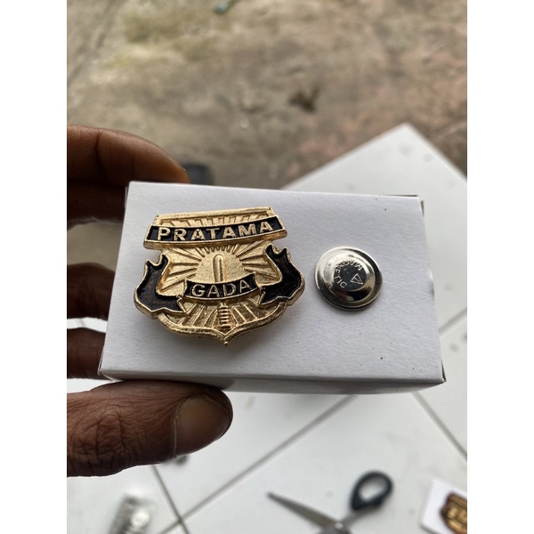 pin gada pratama magnet