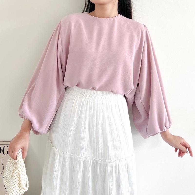 MIKA BLOUSE CRINCLE LENGAN BALON (PLUFFLY) | OUTFIT REMAJA OOTD KEKINIAN