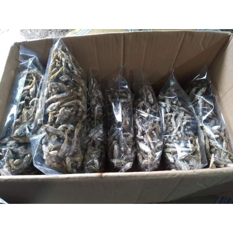 

ikan bilih goreng danau Singkarak berat 500g