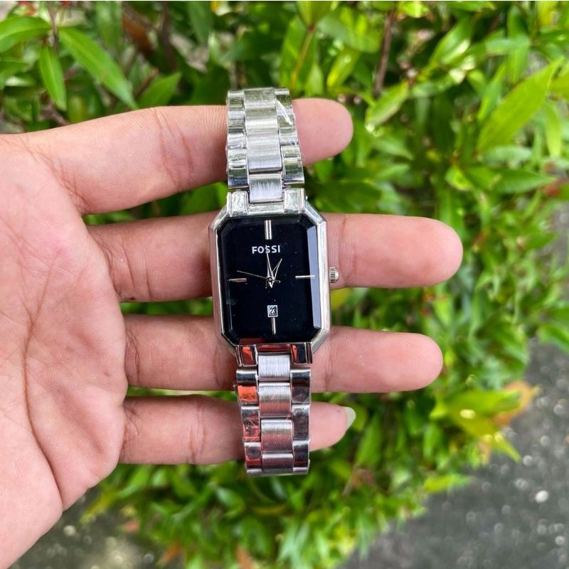 Jam Tangan Cewek Strap Rantai Oval Persegi Anti Air Tanggal Aktif Terbaru _ Jam Tangan Kasual Fashion Cewek Mewah Elegan Water Resistant Cod Bayar Di Tempat Realpick / Jam Tangan Wanita Warna Hitam/ biru / Rosgold / Silver / Navy Model Kasual