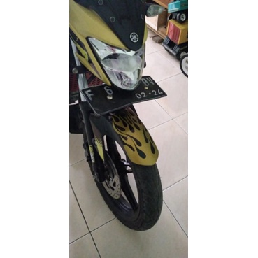 stiker spakbor depan motor, stiker cutting api, stiker spakbor depan stiker motor model api