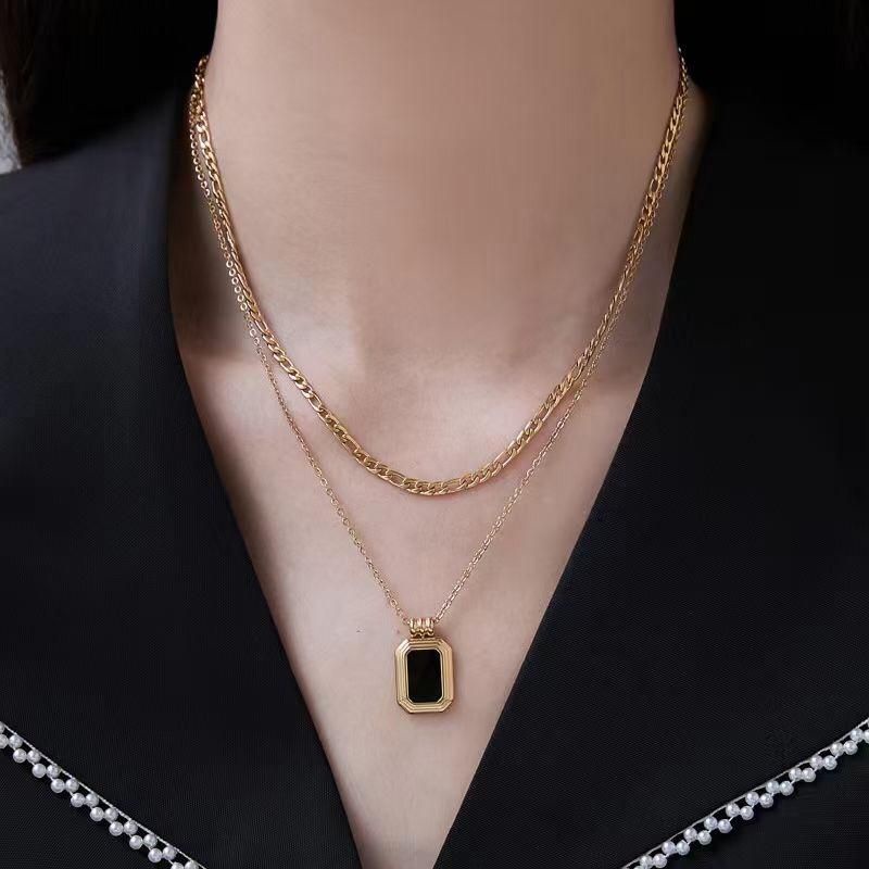 Kalung Layer Fashion Avicena Titanium KS190