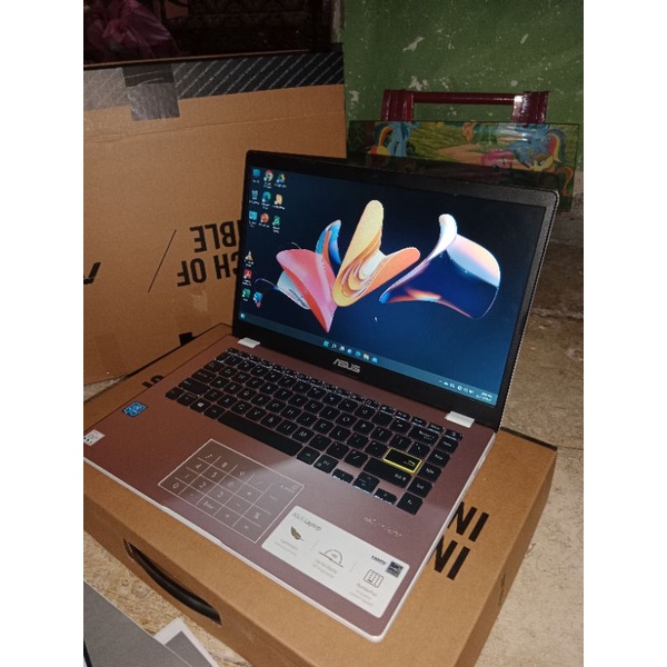 Asus laptop e410ma. Asus laptop e410ma