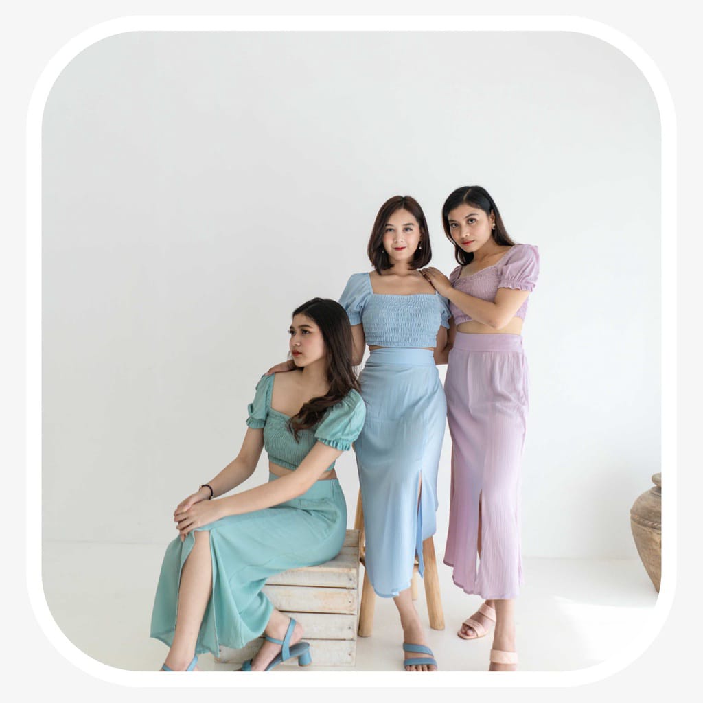 Baju Setelan Wanita Mauren Set Crop Top And Skrit Baju Sabrina Kerut Polos
