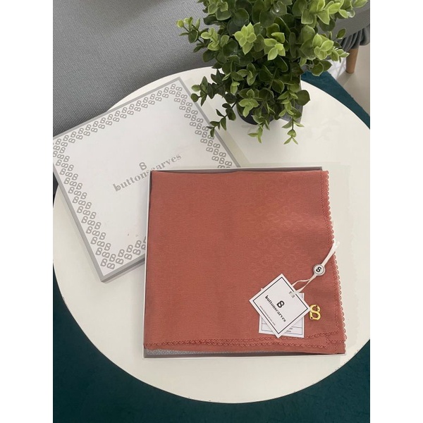 preloved buttonscarves tapis embossed cantaloupe