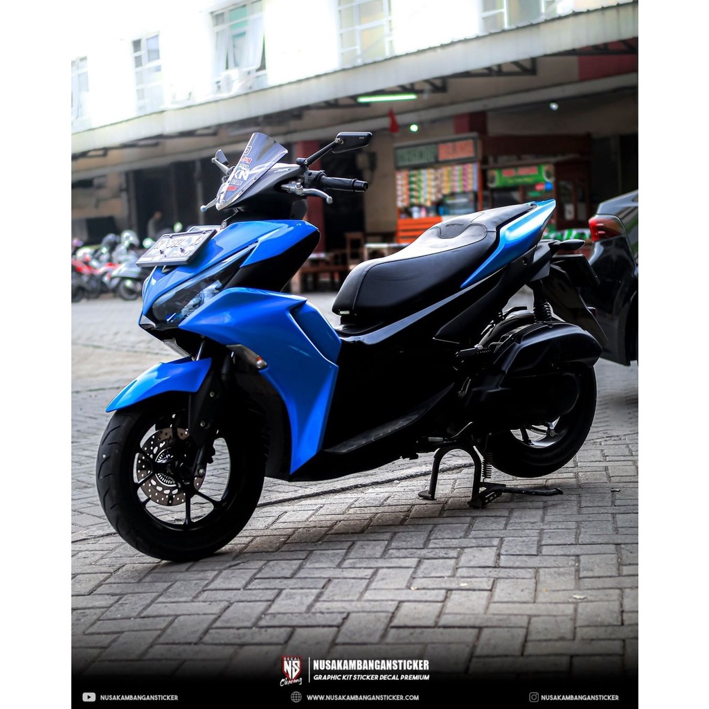 STIKER DECAL SEPEDA MOTOR YAMAHA AEROX 155 CONNECTED FULL BODY BIRU HITAM GRAFIS RACING TEAM STICKER