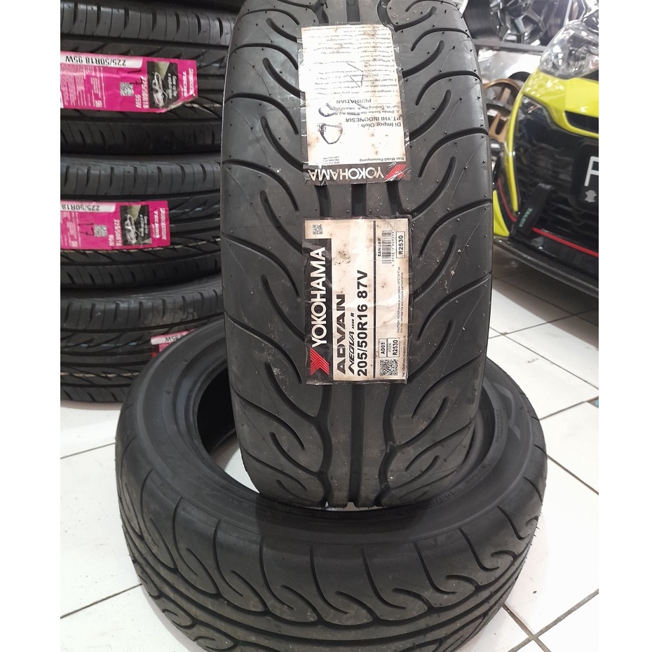 BAN MOBIL IMPORT TERMURAH MERK YOKOHAMA ADVAN NEOVA-AD08R UKURAN 205 50 RING 16
