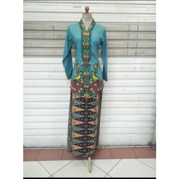 STELAN KEBAYA ENCIM MOTIF MERAK