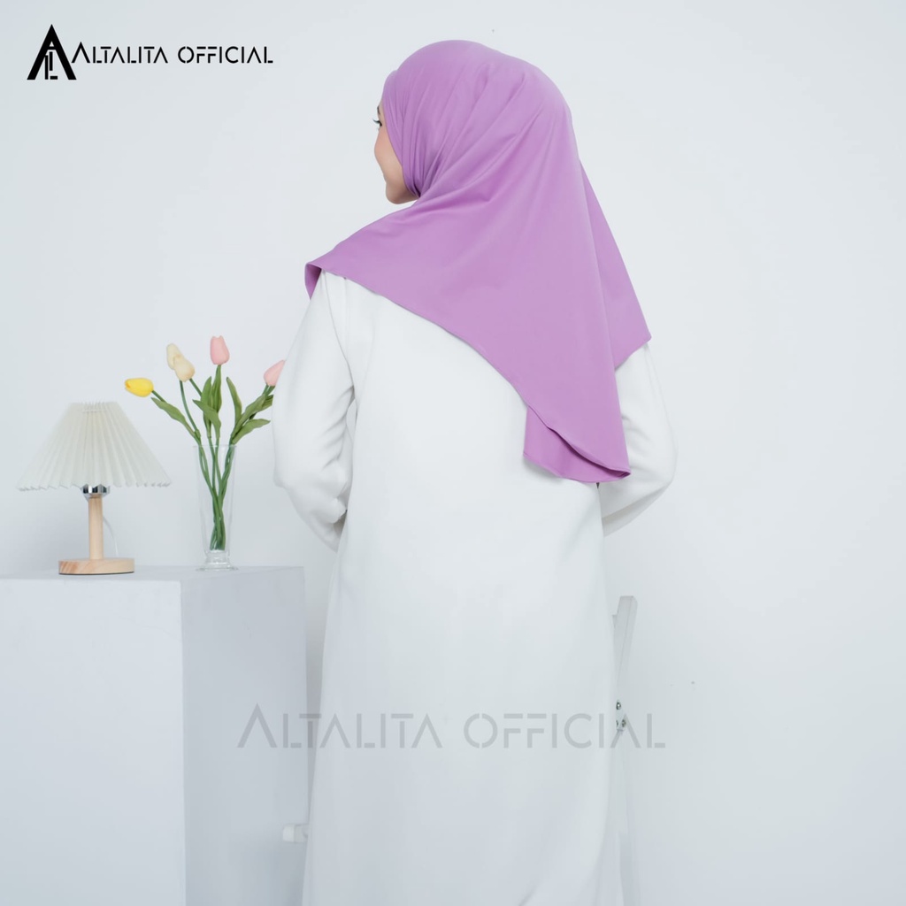 Altalita - Jilbab Instan Bergo Zaida Malay Non Pet Syari Menutup Dada | Kerudung Khimar Instan Polos Non Pet Terbaru | Hijab Malaysia Instan Jumbo Non Pad Bahan Jersey Premium Cocok untuk Sekolah Olahraga Volly Futsal Senam dan Sehari-hari