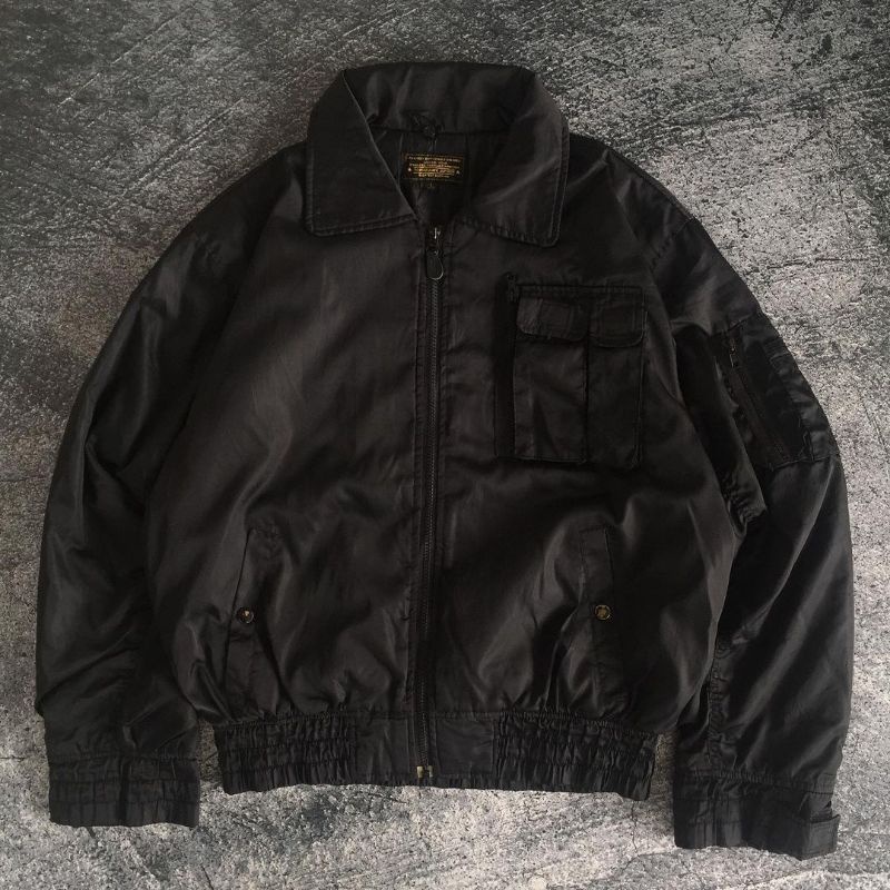 Bomber jaket casual kerah original hitam second brand preloved