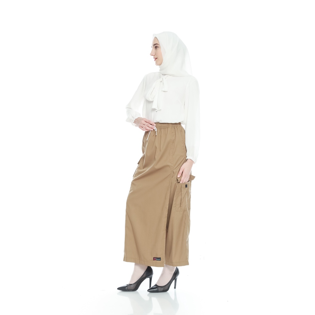 Rok Celana Panjang Out Dorr Wanita Warna Penmda Bahan Drill Garasi Salwa