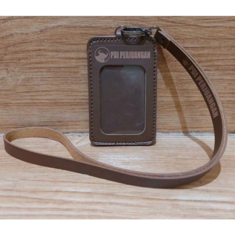 

holder kalung id card PDI perjuangan