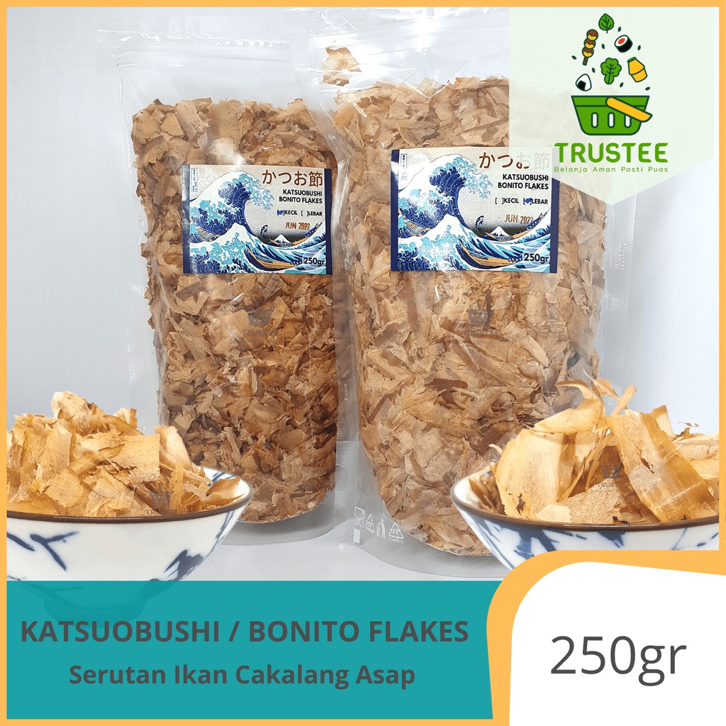 Katsuobushi / Shaved Bonito Flakes / Ikan Cakalang Asap Serut 250gr